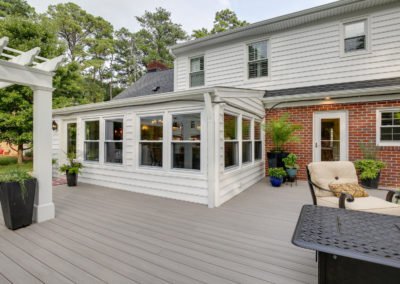 Exterior deck remodel in Yorktown area