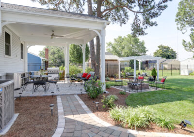 Yorktown outdoor living area