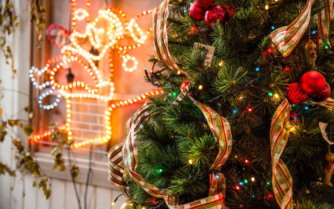 Holiday Decorating Safety Tips for Homeowners